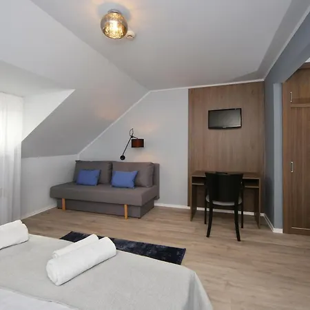 فندق مبيت وإفطار Varkapu Panzio 3*