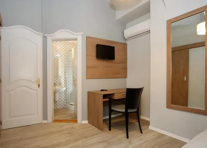 Varkapu Panzio Nocleg ze śniadaniem 3*